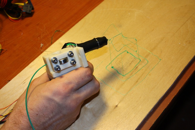 Наш ответ 3doodler`у. Собран за 20 минут Наш ответ 3doodler`у. Собран за 20 минут